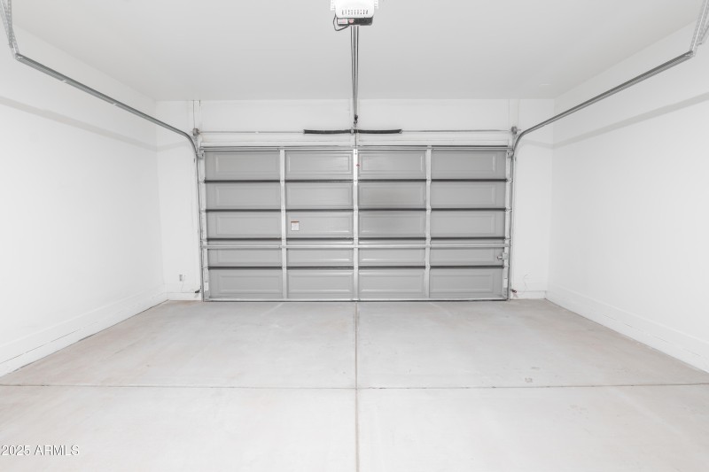 Garage (1)