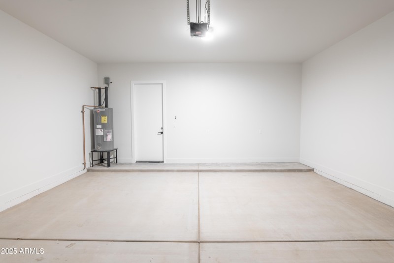 Garage (2)