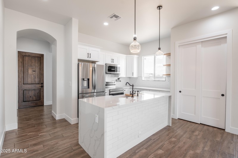 Kitchen (1)