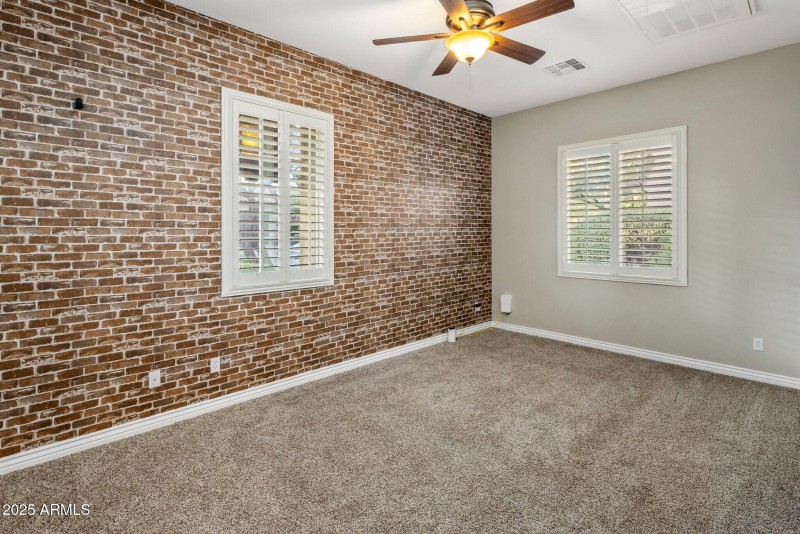 039_Bonus Room 1