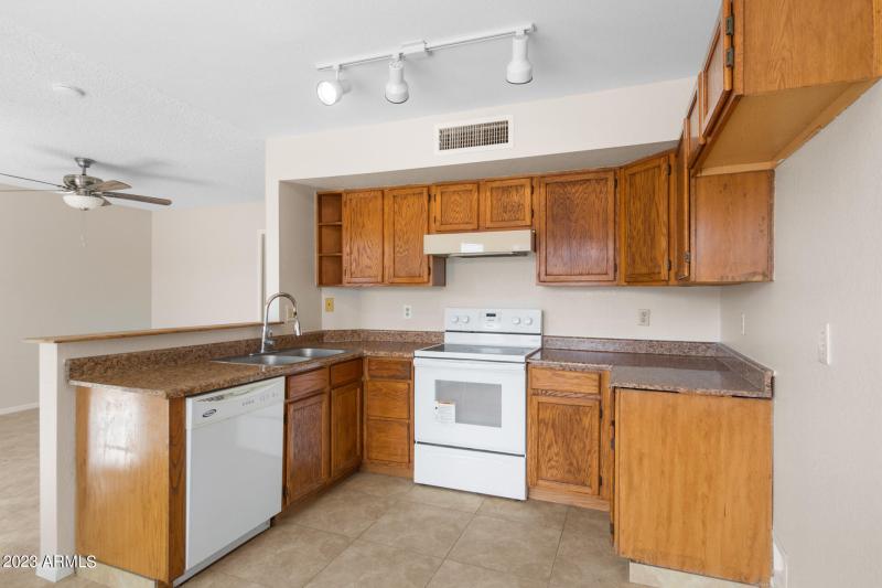 23617 N. 38th Ave., Glendale, AZ 85310-0