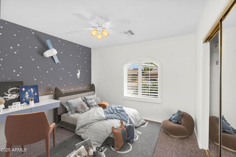 57-web-or-mls-64 virtually staged