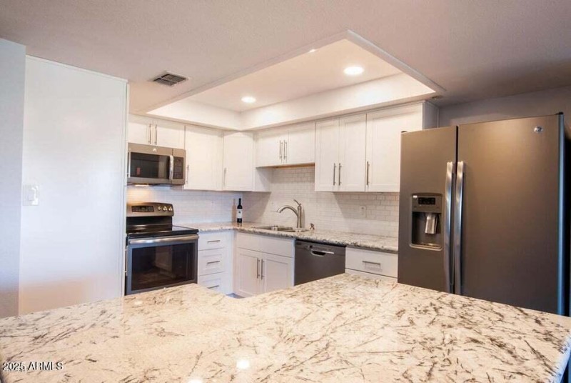 04Kitchen02