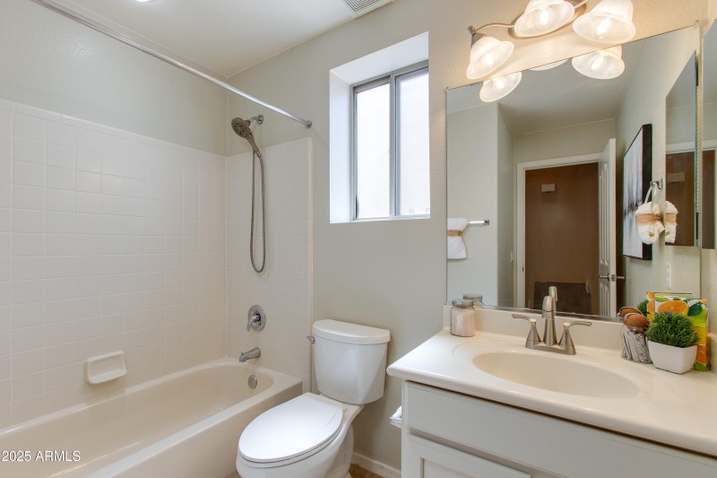 2nd Bathroom