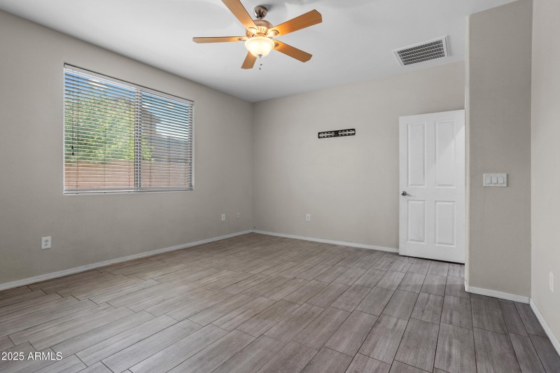 19_1136 e empire canyon-12