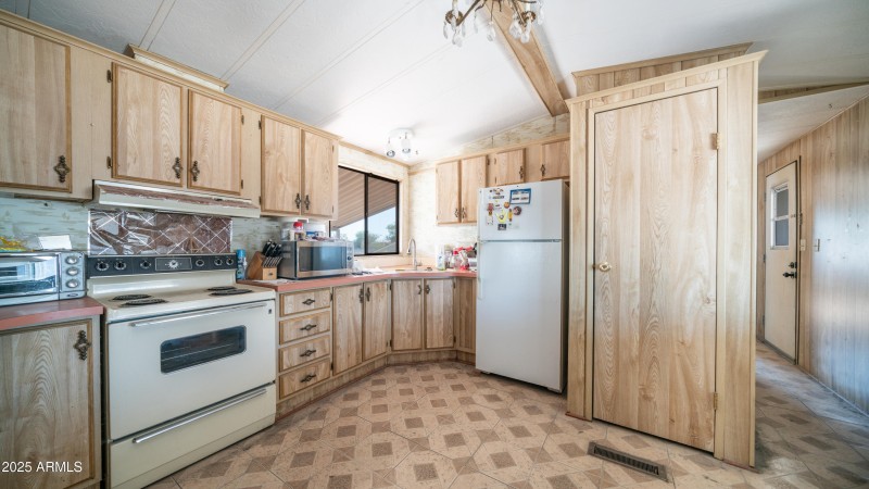 345 S 58th St Lot 31-14