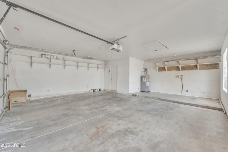 Garage 2