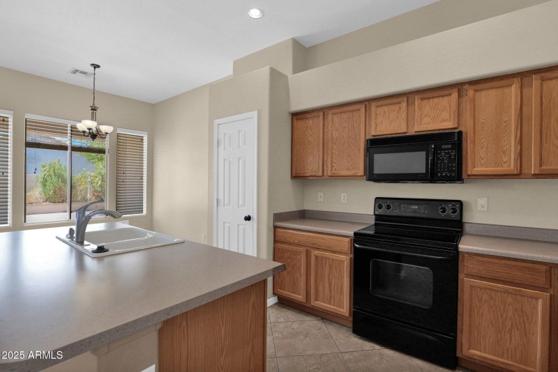 16-web-or-mls-P1235284