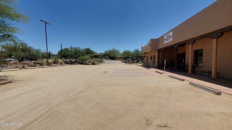 6070 E. Cave Creek Rd.