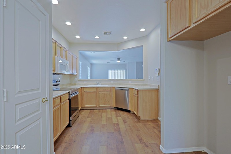 Kitchen 5