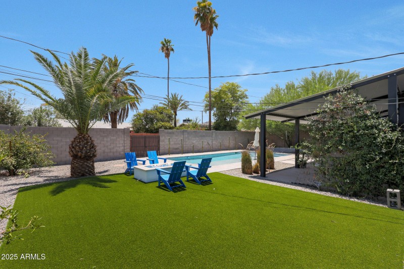 Backyard Oasis