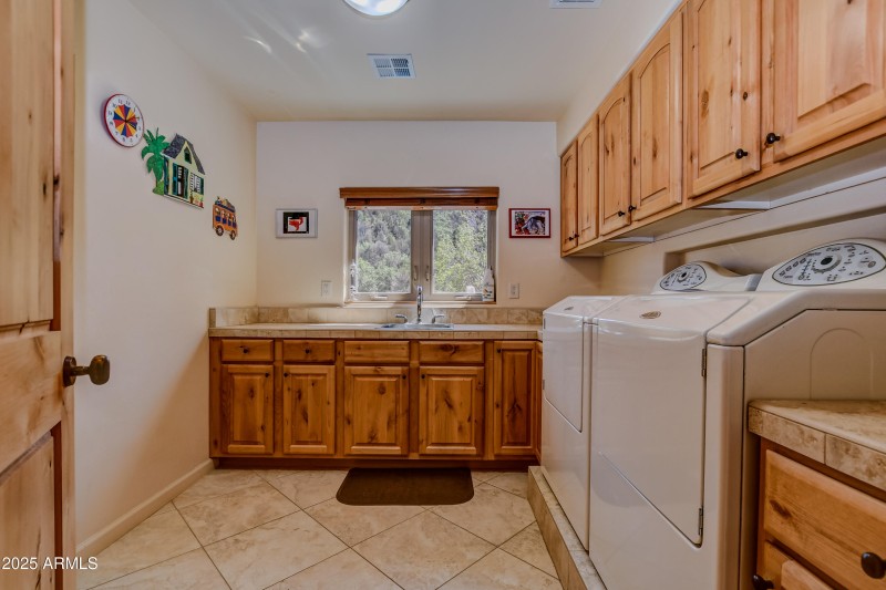 Laundry Room 1