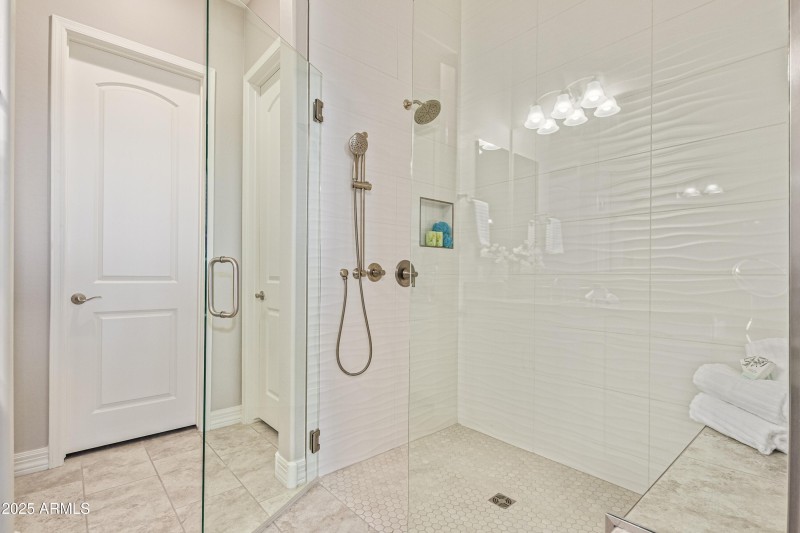 Walk in Shower