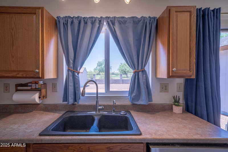 28-DSC03946-HDR