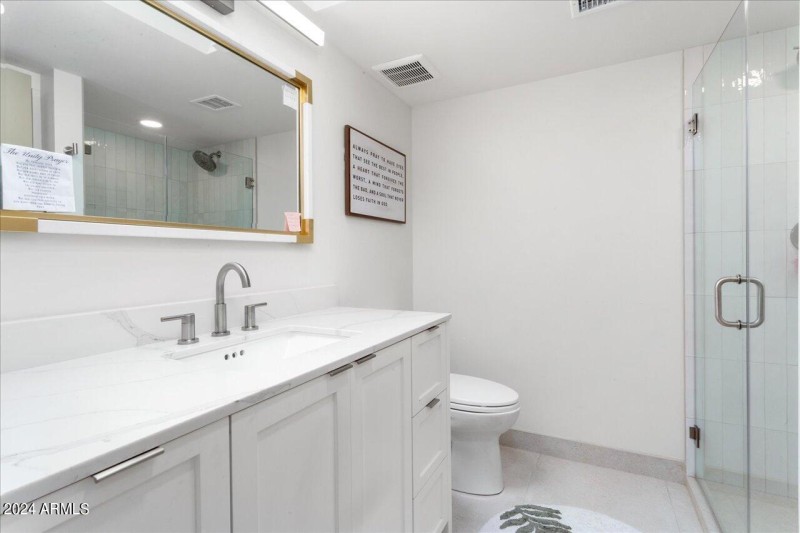 37-1141 N Oro Vista
