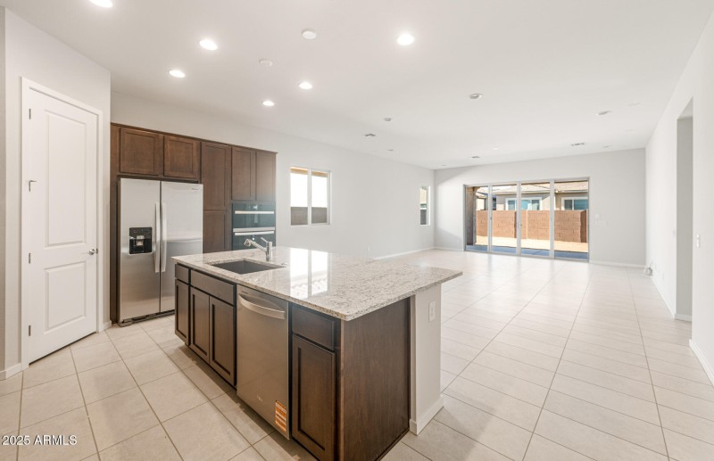 Kitchen/Cafe/Gathering Room