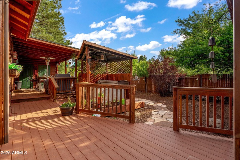 Deck to Casita