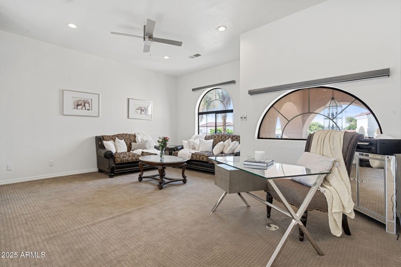 Loft-den