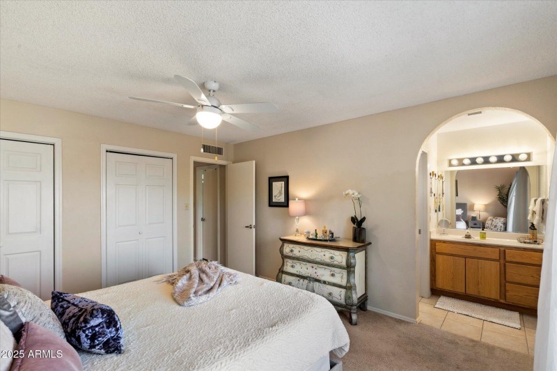 Master Bedroom_2