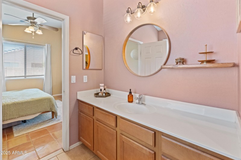 17056 W Bristol Ln-10