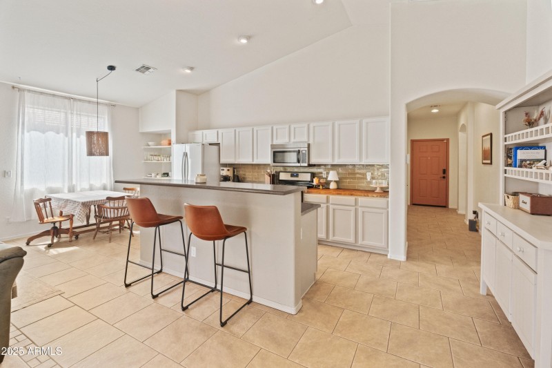17056 W Bristol Ln-17