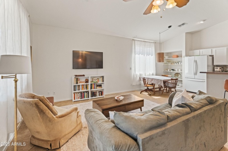 17056 W Bristol Ln-23