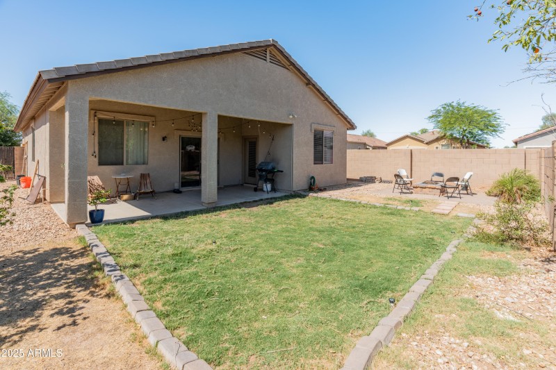 17056 W Bristol Ln-36