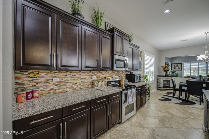 Kitchen 4