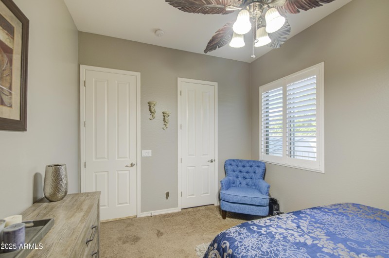 Bedroom 2-pic 2