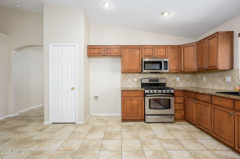 21-web-or-mls-Aster2-18