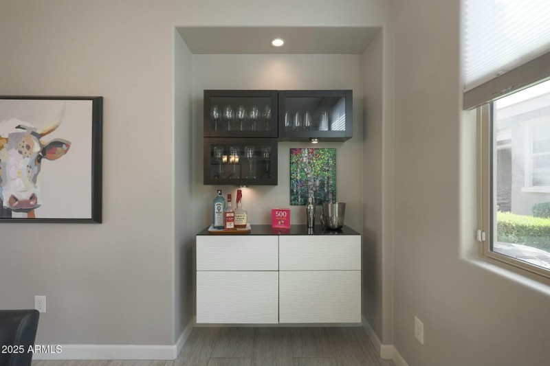 Built in wall shelves & lighting