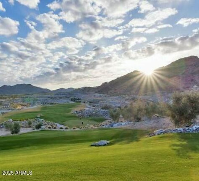 Golf in Victory