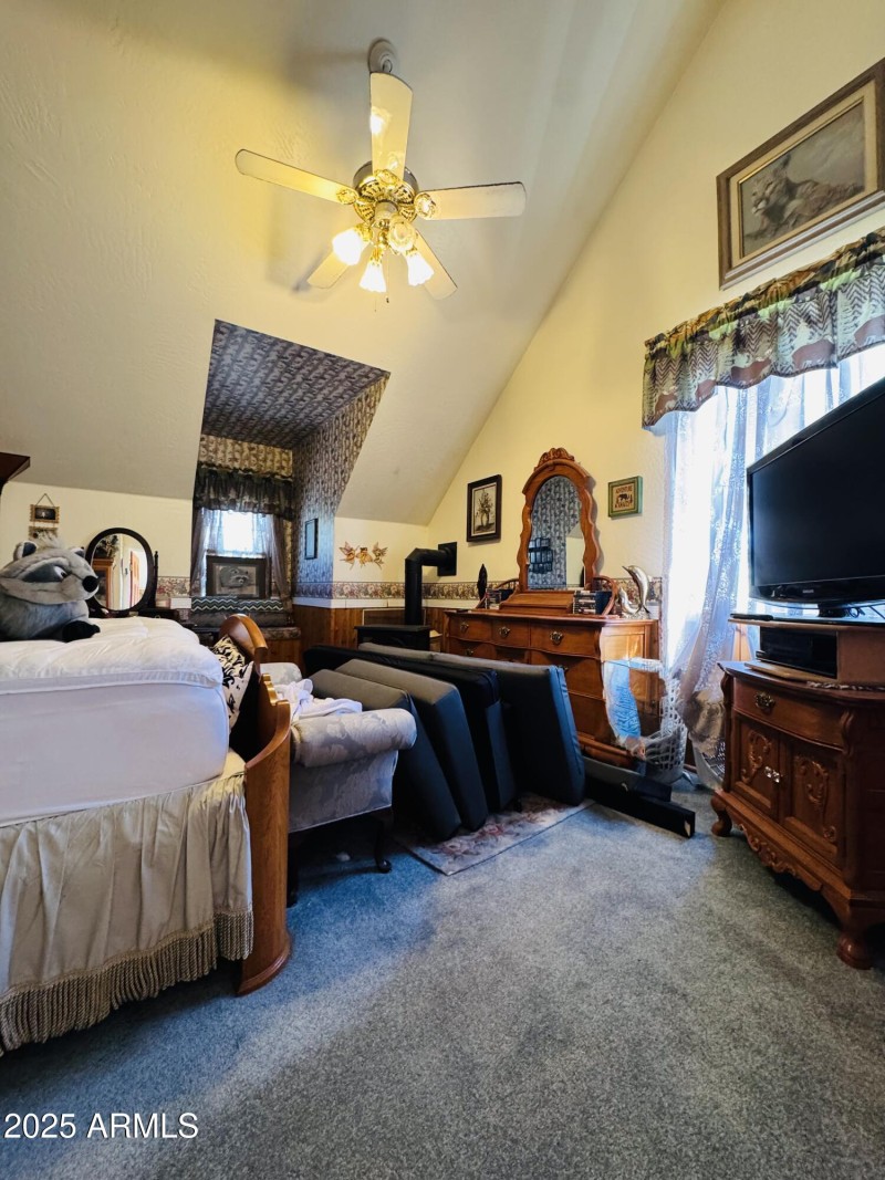 Upstairs En-suite 1