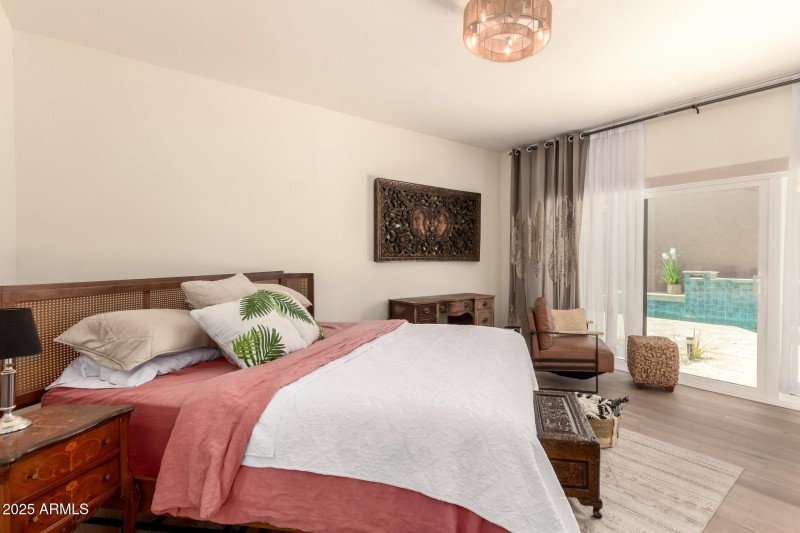 Primary suite