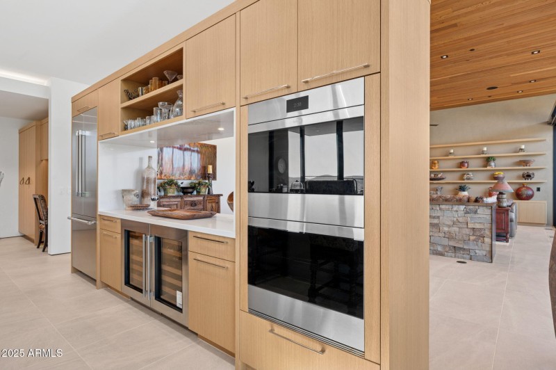 20-web-or-mls-24-jefferson-ct