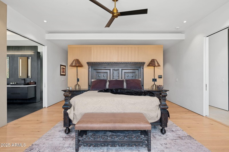 21-web-or-mls-24-jefferson-ct