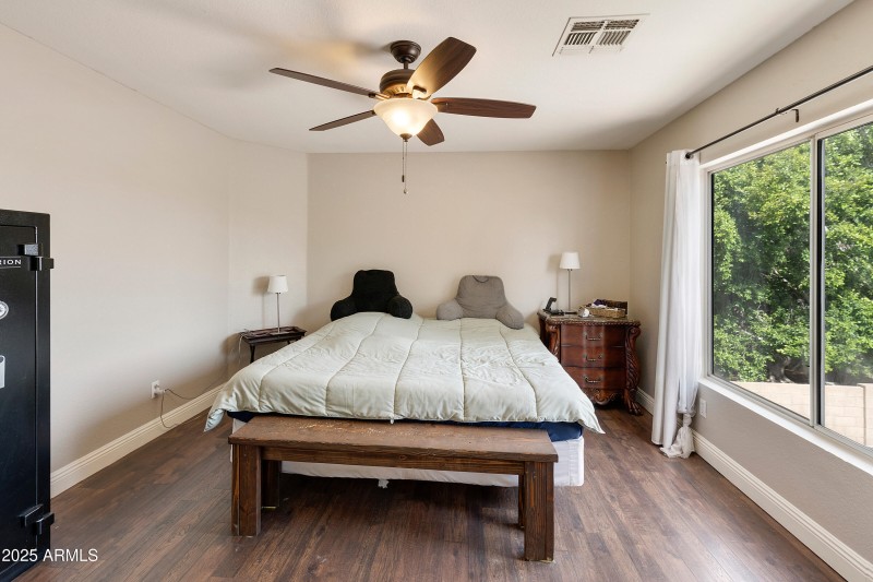 Primary Bed