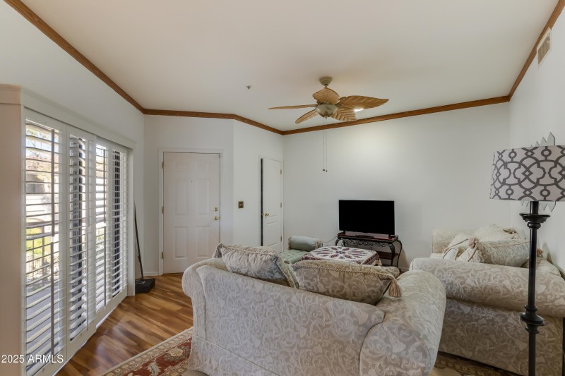 9151 W Greenway Unit 252-1