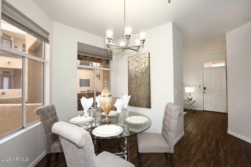 Dining Room2