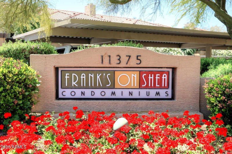 Franks on Shea-Sign