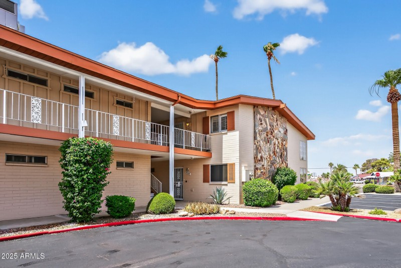 04_10851_N_Fairway4_mls