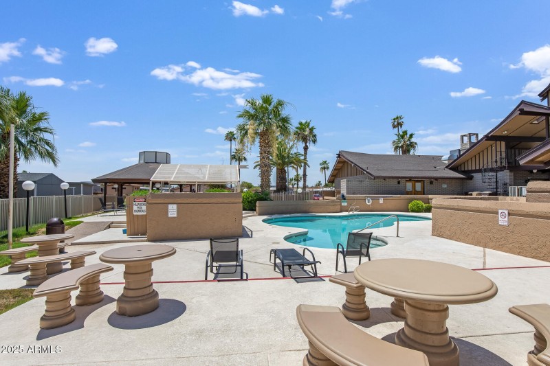 10951 N 91st Ave Space 184-25