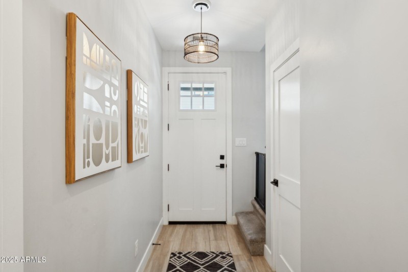 4-web-or-mls-2604-n-27th-st-1