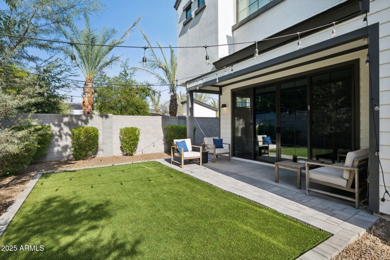 35-web-or-mls-2604-n-27th-st-1