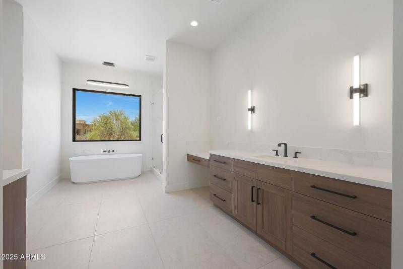 Spa-Like Primary Bathroom