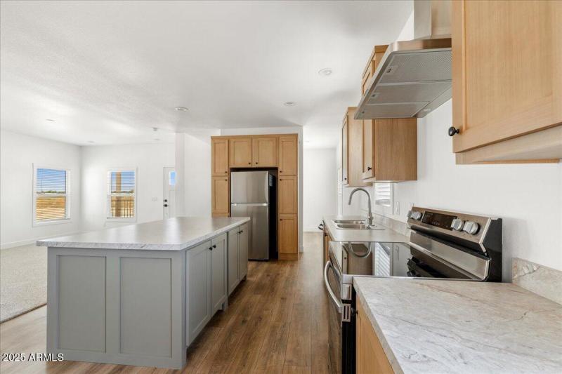 02-Kitchen