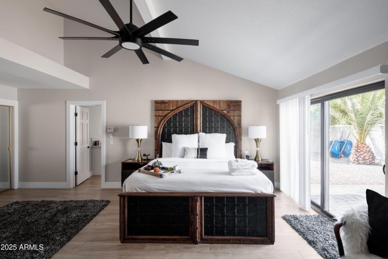 LAKOTKO_11002N52ndSt_WEB-13