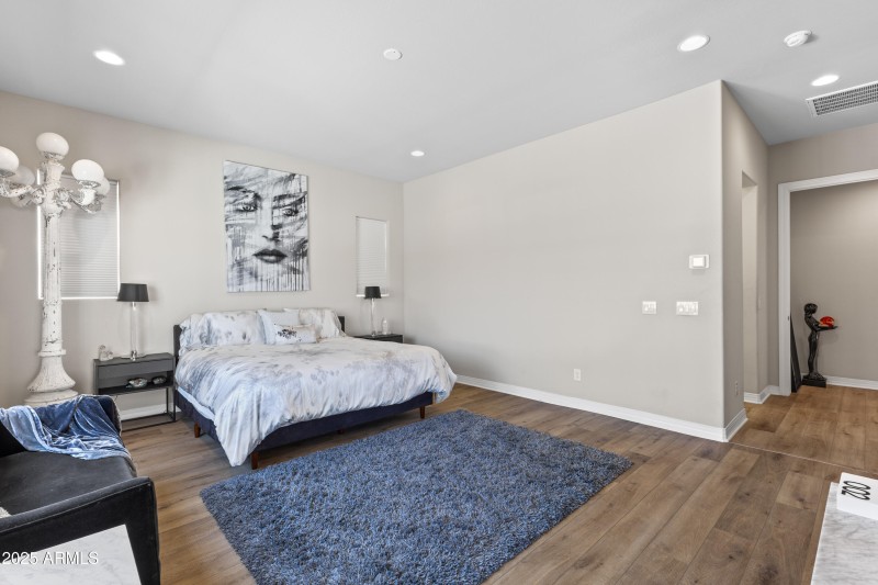 Bright Bedroom Retreat