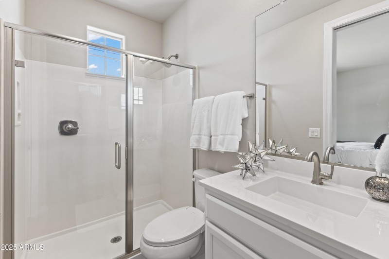 Modern Guest Bathroom