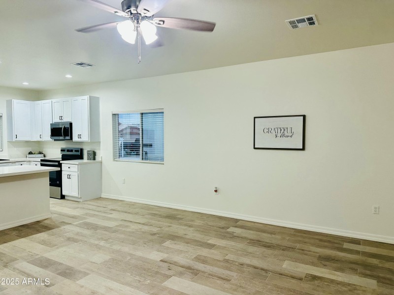 Kitchen & Livingroom